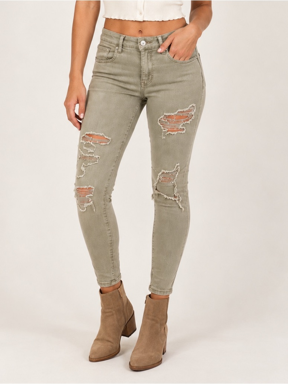 American Eagle Outfitters Dusty Sage Green Distressed Skinny Jeans for Women